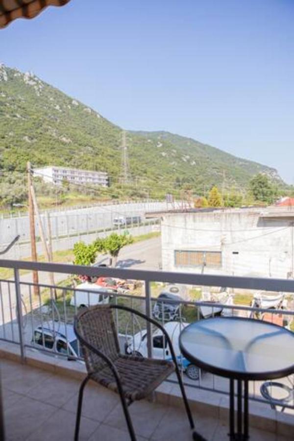Vasileiou Apartments Kamena Vourla Dış mekan fotoğraf
