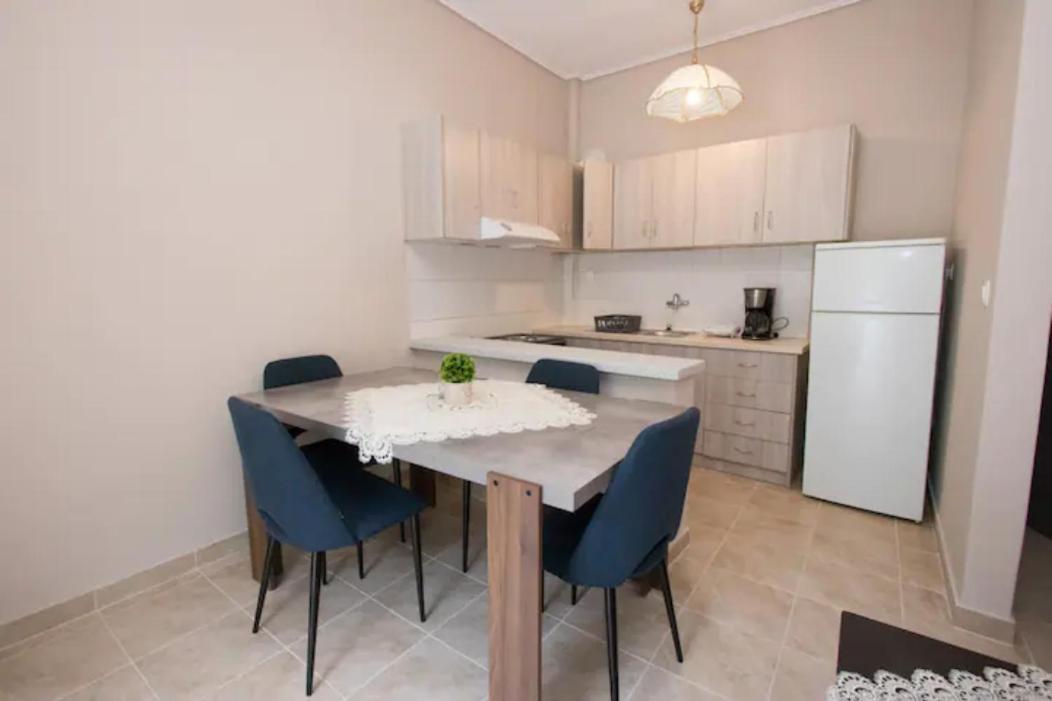 Vasileiou Apartments Kamena Vourla Dış mekan fotoğraf
